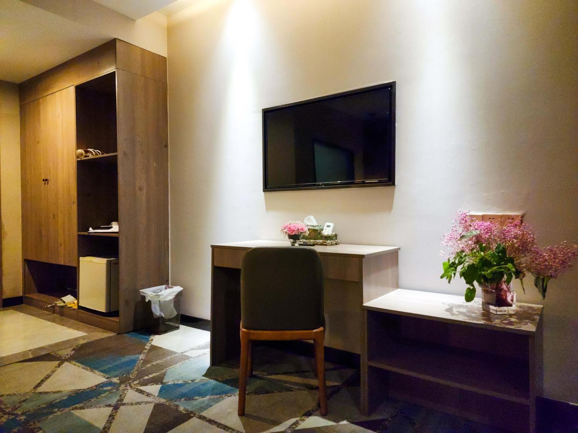 889 Boutique Hotel Phnom-Penh Buitenkant foto