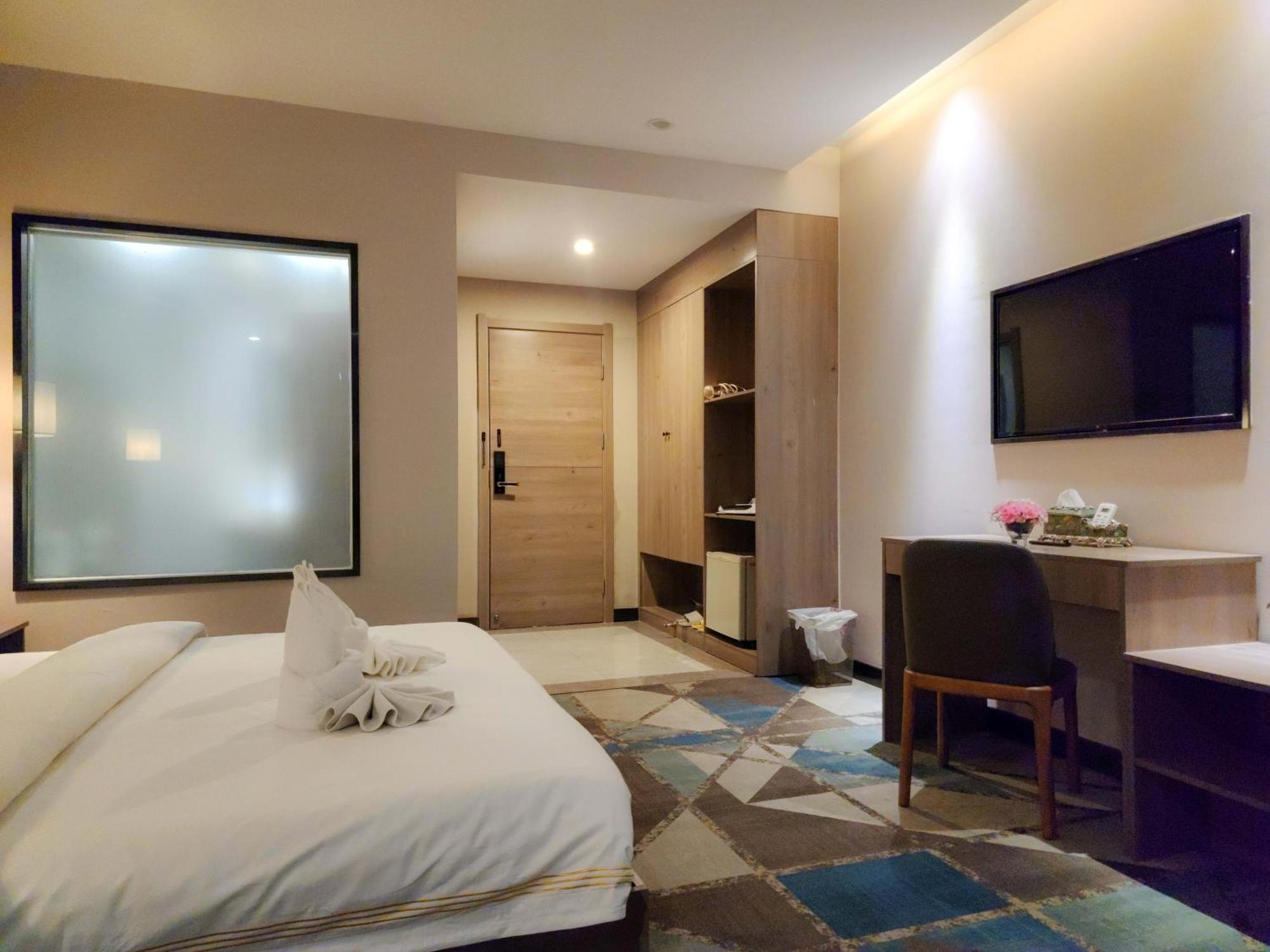 889 Boutique Hotel Phnom-Penh Buitenkant foto